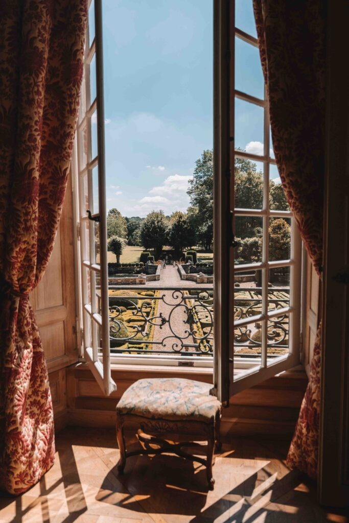 french wedding photographer chateau mainneville